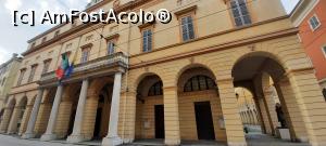 [P61] Modena, Teatro Comunale e Statua Luciano Pavarotti, greu se pozează în totalitate... » foto by mprofeanu
 - 
<span class="allrVoted glyphicon glyphicon-heart hidden" id="av1347719"></span>
<a class="m-l-10 hidden" id="sv1347719" onclick="voting_Foto_DelVot(,1347719,20366)" role="button">șterge vot <span class="glyphicon glyphicon-remove"></span></a>
<a id="v91347719" class=" c-red"  onclick="voting_Foto_SetVot(1347719)" role="button"><span class="glyphicon glyphicon-heart-empty"></span> <b>LIKE</b> = Votează poza</a> <img class="hidden"  id="f1347719W9" src="/imagini/loader.gif" border="0" /><span class="AjErrMes hidden" id="e1347719ErM"></span>