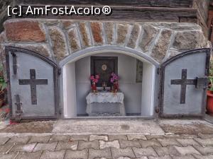 [P37] Mănăstirea Sfântul Prooroc Ilie din Toplița :cripta familiei Cristea » foto by mariana.olaru
 - 
<span class="allrVoted glyphicon glyphicon-heart hidden" id="av763030"></span>
<a class="m-l-10 hidden" id="sv763030" onclick="voting_Foto_DelVot(,763030,20563)" role="button">șterge vot <span class="glyphicon glyphicon-remove"></span></a>
<a id="v9763030" class=" c-red"  onclick="voting_Foto_SetVot(763030)" role="button"><span class="glyphicon glyphicon-heart-empty"></span> <b>LIKE</b> = Votează poza</a> <img class="hidden"  id="f763030W9" src="/imagini/loader.gif" border="0" /><span class="AjErrMes hidden" id="e763030ErM"></span>