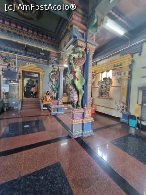 [P27] templul hindus » foto by robert
 - 
<span class="allrVoted glyphicon glyphicon-heart hidden" id="av1370017"></span>
<a class="m-l-10 hidden" id="sv1370017" onclick="voting_Foto_DelVot(,1370017,20601)" role="button">șterge vot <span class="glyphicon glyphicon-remove"></span></a>
<a id="v91370017" class=" c-red"  onclick="voting_Foto_SetVot(1370017)" role="button"><span class="glyphicon glyphicon-heart-empty"></span> <b>LIKE</b> = Votează poza</a> <img class="hidden"  id="f1370017W9" src="/imagini/loader.gif" border="0" /><span class="AjErrMes hidden" id="e1370017ErM"></span>