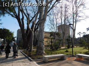 [P18] Castelul Svevo, Bari » foto by irinad
 - 
<span class="allrVoted glyphicon glyphicon-heart hidden" id="av1321403"></span>
<a class="m-l-10 hidden" id="sv1321403" onclick="voting_Foto_DelVot(,1321403,20629)" role="button">șterge vot <span class="glyphicon glyphicon-remove"></span></a>
<a id="v91321403" class=" c-red"  onclick="voting_Foto_SetVot(1321403)" role="button"><span class="glyphicon glyphicon-heart-empty"></span> <b>LIKE</b> = Votează poza</a> <img class="hidden"  id="f1321403W9" src="/imagini/loader.gif" border="0" /><span class="AjErrMes hidden" id="e1321403ErM"></span>