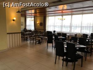 [P17] Interiorul restaurantului » foto by Trank
 - 
<span class="allrVoted glyphicon glyphicon-heart hidden" id="av1049492"></span>
<a class="m-l-10 hidden" id="sv1049492" onclick="voting_Foto_DelVot(,1049492,20647)" role="button">șterge vot <span class="glyphicon glyphicon-remove"></span></a>
<a id="v91049492" class=" c-red"  onclick="voting_Foto_SetVot(1049492)" role="button"><span class="glyphicon glyphicon-heart-empty"></span> <b>LIKE</b> = Votează poza</a> <img class="hidden"  id="f1049492W9" src="/imagini/loader.gif" border="0" /><span class="AjErrMes hidden" id="e1049492ErM"></span>