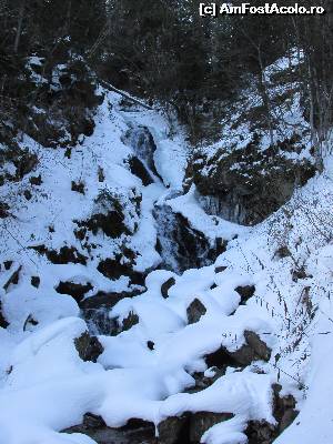 [P12] Cascada Bucinis, un pic ascunsa de zapada » foto by Testosu'
 - 
<span class="allrVoted glyphicon glyphicon-heart hidden" id="av519117"></span>
<a class="m-l-10 hidden" id="sv519117" onclick="voting_Foto_DelVot(,519117,20671)" role="button">șterge vot <span class="glyphicon glyphicon-remove"></span></a>
<a id="v9519117" class=" c-red"  onclick="voting_Foto_SetVot(519117)" role="button"><span class="glyphicon glyphicon-heart-empty"></span> <b>LIKE</b> = Votează poza</a> <img class="hidden"  id="f519117W9" src="/imagini/loader.gif" border="0" /><span class="AjErrMes hidden" id="e519117ErM"></span>