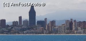 [P13] Gran Hotel Bali Benidorm - hotelul văzut cu zoom de pe plaja Cala Mal Pas » foto by nicole33
 - 
<span class="allrVoted glyphicon glyphicon-heart hidden" id="av1344585"></span>
<a class="m-l-10 hidden" id="sv1344585" onclick="voting_Foto_DelVot(,1344585,20673)" role="button">șterge vot <span class="glyphicon glyphicon-remove"></span></a>
<a id="v91344585" class=" c-red"  onclick="voting_Foto_SetVot(1344585)" role="button"><span class="glyphicon glyphicon-heart-empty"></span> <b>LIKE</b> = Votează poza</a> <img class="hidden"  id="f1344585W9" src="/imagini/loader.gif" border="0" /><span class="AjErrMes hidden" id="e1344585ErM"></span>