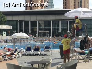 P16 [SEP-2019] Gran Hotel Bali Benidorm - la piscină cu salvamarii aflaţi la datorie