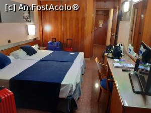 [P20] Gran Hotel Bali Benidorm - prin cameră » foto by nicole33
 - 
<span class="allrVoted glyphicon glyphicon-heart hidden" id="av1344592"></span>
<a class="m-l-10 hidden" id="sv1344592" onclick="voting_Foto_DelVot(,1344592,20673)" role="button">șterge vot <span class="glyphicon glyphicon-remove"></span></a>
<a id="v91344592" class=" c-red"  onclick="voting_Foto_SetVot(1344592)" role="button"><span class="glyphicon glyphicon-heart-empty"></span> <b>LIKE</b> = Votează poza</a> <img class="hidden"  id="f1344592W9" src="/imagini/loader.gif" border="0" /><span class="AjErrMes hidden" id="e1344592ErM"></span>