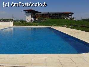 [P15] Vedere către casă de la piscină.  » foto by Aurici
 - 
<span class="allrVoted glyphicon glyphicon-heart hidden" id="av735089"></span>
<a class="m-l-10 hidden" id="sv735089" onclick="voting_Foto_DelVot(,735089,20727)" role="button">șterge vot <span class="glyphicon glyphicon-remove"></span></a>
<a id="v9735089" class=" c-red"  onclick="voting_Foto_SetVot(735089)" role="button"><span class="glyphicon glyphicon-heart-empty"></span> <b>LIKE</b> = Votează poza</a> <img class="hidden"  id="f735089W9" src="/imagini/loader.gif" border="0" /><span class="AjErrMes hidden" id="e735089ErM"></span>