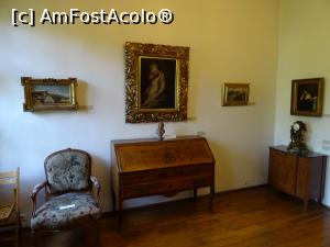 [P14] Piese de mobilier, lucrări artisitice și obiecte decorative în Casa Melik.  » foto by tata123 🔱
 - 
<span class="allrVoted glyphicon glyphicon-heart hidden" id="av995930"></span>
<a class="m-l-10 hidden" id="sv995930" onclick="voting_Foto_DelVot(,995930,20835)" role="button">șterge vot <span class="glyphicon glyphicon-remove"></span></a>
<a id="v9995930" class=" c-red"  onclick="voting_Foto_SetVot(995930)" role="button"><span class="glyphicon glyphicon-heart-empty"></span> <b>LIKE</b> = Votează poza</a> <img class="hidden"  id="f995930W9" src="/imagini/loader.gif" border="0" /><span class="AjErrMes hidden" id="e995930ErM"></span>