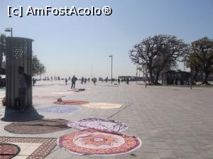 [P02] cearsafurile care se incearca sa va fie vandute la barceloneta » foto by daneel
 - 
<span class="allrVoted glyphicon glyphicon-heart hidden" id="av879444"></span>
<a class="m-l-10 hidden" id="sv879444" onclick="voting_Foto_DelVot(,879444,21008)" role="button">șterge vot <span class="glyphicon glyphicon-remove"></span></a>
<a id="v9879444" class=" c-red"  onclick="voting_Foto_SetVot(879444)" role="button"><span class="glyphicon glyphicon-heart-empty"></span> <b>LIKE</b> = Votează poza</a> <img class="hidden"  id="f879444W9" src="/imagini/loader.gif" border="0" /><span class="AjErrMes hidden" id="e879444ErM"></span>