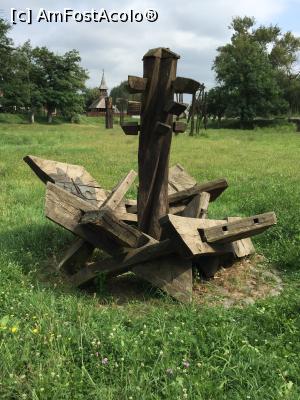 [P01] Sa admiram sculturile in lemn din Parcul Teius din Caransebes!  » foto by Dan&Ema
 - 
<span class="allrVoted glyphicon glyphicon-heart hidden" id="av790756"></span>
<a class="m-l-10 hidden" id="sv790756" onclick="voting_Foto_DelVot(,790756,21011)" role="button">șterge vot <span class="glyphicon glyphicon-remove"></span></a>
<a id="v9790756" class=" c-red"  onclick="voting_Foto_SetVot(790756)" role="button"><span class="glyphicon glyphicon-heart-empty"></span> <b>LIKE</b> = Votează poza</a> <img class="hidden"  id="f790756W9" src="/imagini/loader.gif" border="0" /><span class="AjErrMes hidden" id="e790756ErM"></span>