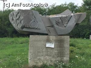 [P19] Parcul de sculptura in andezit din Caransebes » foto by Dan&Ema
 - 
<span class="allrVoted glyphicon glyphicon-heart hidden" id="av790780"></span>
<a class="m-l-10 hidden" id="sv790780" onclick="voting_Foto_DelVot(,790780,21011)" role="button">șterge vot <span class="glyphicon glyphicon-remove"></span></a>
<a id="v9790780" class=" c-red"  onclick="voting_Foto_SetVot(790780)" role="button"><span class="glyphicon glyphicon-heart-empty"></span> <b>LIKE</b> = Votează poza</a> <img class="hidden"  id="f790780W9" src="/imagini/loader.gif" border="0" /><span class="AjErrMes hidden" id="e790780ErM"></span>