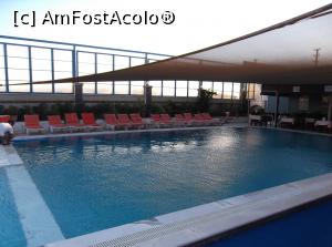 [P04] piscina » foto by adrianbogdan
 - 
<span class="allrVoted glyphicon glyphicon-heart hidden" id="av789312"></span>
<a class="m-l-10 hidden" id="sv789312" onclick="voting_Foto_DelVot(,789312,21013)" role="button">șterge vot <span class="glyphicon glyphicon-remove"></span></a>
<a id="v9789312" class=" c-red"  onclick="voting_Foto_SetVot(789312)" role="button"><span class="glyphicon glyphicon-heart-empty"></span> <b>LIKE</b> = Votează poza</a> <img class="hidden"  id="f789312W9" src="/imagini/loader.gif" border="0" /><span class="AjErrMes hidden" id="e789312ErM"></span>