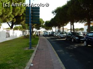 [P16] Locuri de parcare peste drum de hotel.  » foto by alinaro
 - 
<span class="allrVoted glyphicon glyphicon-heart hidden" id="av789574"></span>
<a class="m-l-10 hidden" id="sv789574" onclick="voting_Foto_DelVot(,789574,21021)" role="button">șterge vot <span class="glyphicon glyphicon-remove"></span></a>
<a id="v9789574" class=" c-red"  onclick="voting_Foto_SetVot(789574)" role="button"><span class="glyphicon glyphicon-heart-empty"></span> <b>LIKE</b> = Votează poza</a> <img class="hidden"  id="f789574W9" src="/imagini/loader.gif" border="0" /><span class="AjErrMes hidden" id="e789574ErM"></span>