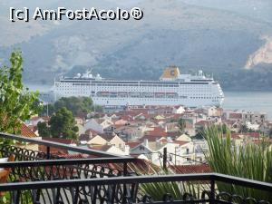 [P30] Încă din prima zi ne-au uimit vasele de croazieră ce staţionau în portul din Argostoli » foto by irinad
 - 
<span class="allrVoted glyphicon glyphicon-heart hidden" id="av792761"></span>
<a class="m-l-10 hidden" id="sv792761" onclick="voting_Foto_DelVot(,792761,21070)" role="button">șterge vot <span class="glyphicon glyphicon-remove"></span></a>
<a id="v9792761" class=" c-red"  onclick="voting_Foto_SetVot(792761)" role="button"><span class="glyphicon glyphicon-heart-empty"></span> <b>LIKE</b> = Votează poza</a> <img class="hidden"  id="f792761W9" src="/imagini/loader.gif" border="0" /><span class="AjErrMes hidden" id="e792761ErM"></span>
