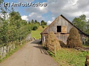 [P25] Fericetul lui Horea, com. Horea, jud. Alba<p> vedere de langa casa » foto by Dana2008
 - 
<span class="allrVoted glyphicon glyphicon-heart hidden" id="av1013278"></span>
<a class="m-l-10 hidden" id="sv1013278" onclick="voting_Foto_DelVot(,1013278,21083)" role="button">șterge vot <span class="glyphicon glyphicon-remove"></span></a>
<a id="v91013278" class=" c-red"  onclick="voting_Foto_SetVot(1013278)" role="button"><span class="glyphicon glyphicon-heart-empty"></span> <b>LIKE</b> = Votează poza</a> <img class="hidden"  id="f1013278W9" src="/imagini/loader.gif" border="0" /><span class="AjErrMes hidden" id="e1013278ErM"></span>