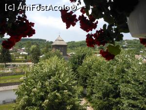 [P16] Mănăstirea Vărbila - Biserica 'Adormirea Maicii Domnului'. Vedere din foișor.  » foto by iulianic
 - 
<span class="allrVoted glyphicon glyphicon-heart hidden" id="av985611"></span>
<a class="m-l-10 hidden" id="sv985611" onclick="voting_Foto_DelVot(,985611,21147)" role="button">șterge vot <span class="glyphicon glyphicon-remove"></span></a>
<a id="v9985611" class=" c-red"  onclick="voting_Foto_SetVot(985611)" role="button"><span class="glyphicon glyphicon-heart-empty"></span> <b>LIKE</b> = Votează poza</a> <img class="hidden"  id="f985611W9" src="/imagini/loader.gif" border="0" /><span class="AjErrMes hidden" id="e985611ErM"></span>