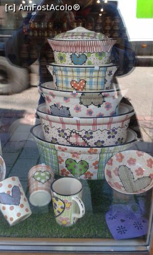 [P02] Ceramica de Alsacia » foto by Elissa
 - 
<span class="allrVoted glyphicon glyphicon-heart hidden" id="av803129"></span>
<a class="m-l-10 hidden" id="sv803129" onclick="voting_Foto_DelVot(,803129,21188)" role="button">șterge vot <span class="glyphicon glyphicon-remove"></span></a>
<a id="v9803129" class=" c-red"  onclick="voting_Foto_SetVot(803129)" role="button"><span class="glyphicon glyphicon-heart-empty"></span> <b>LIKE</b> = Votează poza</a> <img class="hidden"  id="f803129W9" src="/imagini/loader.gif" border="0" /><span class="AjErrMes hidden" id="e803129ErM"></span>