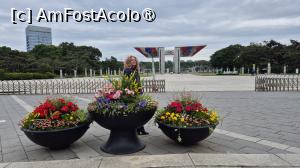 [P06] Poarta Pacii Mondiale (World Peace Gate), aflata la intrarea in Parcul Olimpic, construit initial pentru Jocurile Olimpice de la Seul din 1988, care astazi ofera locuitorilor o gama larga de oportunitati culturale, sportive si de agrement.  Sub poarta se afla Flacara Olimpica, ce a fost aprinsa in timpul Jocurilor Olimpice din 1988. » foto by geani anto
 - 
<span class="allrVoted glyphicon glyphicon-heart hidden" id="av1512613"></span>
<a class="m-l-10 hidden" id="sv1512613" onclick="voting_Foto_DelVot(,1512613,21214)" role="button">șterge vot <span class="glyphicon glyphicon-remove"></span></a>
<a id="v91512613" class=" c-red"  onclick="voting_Foto_SetVot(1512613)" role="button"><span class="glyphicon glyphicon-heart-empty"></span> <b>LIKE</b> = Votează poza</a> <img class="hidden"  id="f1512613W9" src="/imagini/loader.gif" border="0" /><span class="AjErrMes hidden" id="e1512613ErM"></span>