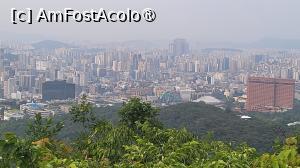 [P08] O vedere panoramica asupra centrului orasului Seul este oferita de spatiul vast din sectiunea nordica a Muntelui Namsan, care se mandreste cu o balustrada de sticla si cu o structura impartita pe niveluri, ceea ce il face un loc minunat pentru relaxare, incantare si un loc popular pentru fotografii. » foto by geani anto
 - 
<span class="allrVoted glyphicon glyphicon-heart hidden" id="av1518622"></span>
<a class="m-l-10 hidden" id="sv1518622" onclick="voting_Foto_DelVot(,1518622,21214)" role="button">șterge vot <span class="glyphicon glyphicon-remove"></span></a>
<a id="v91518622" class=" c-red"  onclick="voting_Foto_SetVot(1518622)" role="button"><span class="glyphicon glyphicon-heart-empty"></span> <b>LIKE</b> = Votează poza</a> <img class="hidden"  id="f1518622W9" src="/imagini/loader.gif" border="0" /><span class="AjErrMes hidden" id="e1518622ErM"></span>