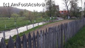 [P11] spatele curtii , din strada. » foto by georgggeee
 - 
<span class="allrVoted glyphicon glyphicon-heart hidden" id="av1224132"></span>
<a class="m-l-10 hidden" id="sv1224132" onclick="voting_Foto_DelVot(,1224132,21232)" role="button">șterge vot <span class="glyphicon glyphicon-remove"></span></a>
<a id="v91224132" class=" c-red"  onclick="voting_Foto_SetVot(1224132)" role="button"><span class="glyphicon glyphicon-heart-empty"></span> <b>LIKE</b> = Votează poza</a> <img class="hidden"  id="f1224132W9" src="/imagini/loader.gif" border="0" /><span class="AjErrMes hidden" id="e1224132ErM"></span>