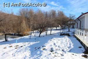 [P26] Mănăstirea Slănic, Argeş în straie de iarnă » foto by mprofeanu
 - 
<span class="allrVoted glyphicon glyphicon-heart hidden" id="av938952"></span>
<a class="m-l-10 hidden" id="sv938952" onclick="voting_Foto_DelVot(,938952,21248)" role="button">șterge vot <span class="glyphicon glyphicon-remove"></span></a>
<a id="v9938952" class=" c-red"  onclick="voting_Foto_SetVot(938952)" role="button"><span class="glyphicon glyphicon-heart-empty"></span> <b>LIKE</b> = Votează poza</a> <img class="hidden"  id="f938952W9" src="/imagini/loader.gif" border="0" /><span class="AjErrMes hidden" id="e938952ErM"></span>
