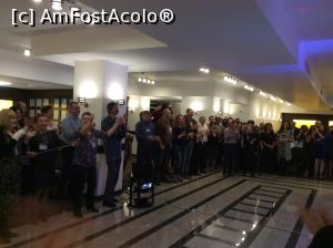 [P29] Hotel Perla - dar incepem si festivitatile de premiere, acum vad cata lume se uita la mine » foto by mishu
 - 
<span class="allrVoted glyphicon glyphicon-heart hidden" id="av841558"></span>
<a class="m-l-10 hidden" id="sv841558" onclick="voting_Foto_DelVot(,841558,21399)" role="button">șterge vot <span class="glyphicon glyphicon-remove"></span></a>
<a id="v9841558" class=" c-red"  onclick="voting_Foto_SetVot(841558)" role="button"><span class="glyphicon glyphicon-heart-empty"></span> <b>LIKE</b> = Votează poza</a> <img class="hidden"  id="f841558W9" src="/imagini/loader.gif" border="0" /><span class="AjErrMes hidden" id="e841558ErM"></span>