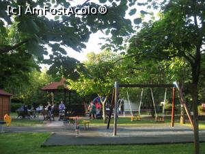 [P14] Lumea copiilor » foto by dorgo
 - 
<span class="allrVoted glyphicon glyphicon-heart hidden" id="av826765"></span>
<a class="m-l-10 hidden" id="sv826765" onclick="voting_Foto_DelVot(,826765,21410)" role="button">șterge vot <span class="glyphicon glyphicon-remove"></span></a>
<a id="v9826765" class=" c-red"  onclick="voting_Foto_SetVot(826765)" role="button"><span class="glyphicon glyphicon-heart-empty"></span> <b>LIKE</b> = Votează poza</a> <img class="hidden"  id="f826765W9" src="/imagini/loader.gif" border="0" /><span class="AjErrMes hidden" id="e826765ErM"></span>