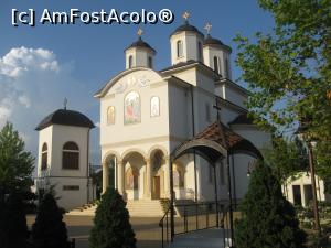 [P16] O biserica frumoasa » foto by dorgo
 - 
<span class="allrVoted glyphicon glyphicon-heart hidden" id="av826767"></span>
<a class="m-l-10 hidden" id="sv826767" onclick="voting_Foto_DelVot(,826767,21410)" role="button">șterge vot <span class="glyphicon glyphicon-remove"></span></a>
<a id="v9826767" class=" c-red"  onclick="voting_Foto_SetVot(826767)" role="button"><span class="glyphicon glyphicon-heart-empty"></span> <b>LIKE</b> = Votează poza</a> <img class="hidden"  id="f826767W9" src="/imagini/loader.gif" border="0" /><span class="AjErrMes hidden" id="e826767ErM"></span>