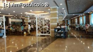 [P05] Restaurant » foto by hanibalbogdan
 - 
<span class="allrVoted glyphicon glyphicon-heart hidden" id="av1106123"></span>
<a class="m-l-10 hidden" id="sv1106123" onclick="voting_Foto_DelVot(,1106123,21411)" role="button">șterge vot <span class="glyphicon glyphicon-remove"></span></a>
<a id="v91106123" class=" c-red"  onclick="voting_Foto_SetVot(1106123)" role="button"><span class="glyphicon glyphicon-heart-empty"></span> <b>LIKE</b> = Votează poza</a> <img class="hidden"  id="f1106123W9" src="/imagini/loader.gif" border="0" /><span class="AjErrMes hidden" id="e1106123ErM"></span>