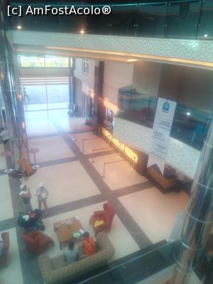 [P03] Recepția văzută de la etajul 1 » foto by gabi76
 - 
<span class="allrVoted glyphicon glyphicon-heart hidden" id="av1007980"></span>
<a class="m-l-10 hidden" id="sv1007980" onclick="voting_Foto_DelVot(,1007980,21411)" role="button">șterge vot <span class="glyphicon glyphicon-remove"></span></a>
<a id="v91007980" class=" c-red"  onclick="voting_Foto_SetVot(1007980)" role="button"><span class="glyphicon glyphicon-heart-empty"></span> <b>LIKE</b> = Votează poza</a> <img class="hidden"  id="f1007980W9" src="/imagini/loader.gif" border="0" /><span class="AjErrMes hidden" id="e1007980ErM"></span>