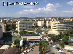 [P12] Lonicera Resort & Spa - Vedere de la balconul nostru » foto by mishu
 - 
<span class="allrVoted glyphicon glyphicon-heart hidden" id="av1012229"></span>
<a class="m-l-10 hidden" id="sv1012229" onclick="voting_Foto_DelVot(,1012229,21411)" role="button">șterge vot <span class="glyphicon glyphicon-remove"></span></a>
<a id="v91012229" class=" c-red"  onclick="voting_Foto_SetVot(1012229)" role="button"><span class="glyphicon glyphicon-heart-empty"></span> <b>LIKE</b> = Votează poza</a> <img class="hidden"  id="f1012229W9" src="/imagini/loader.gif" border="0" /><span class="AjErrMes hidden" id="e1012229ErM"></span>