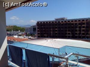 [P10] In prim plan parcarea cirulara, in planul doi hotelul Lonicera Premium aflat in constructie.  » foto by Yoda
 - 
<span class="allrVoted glyphicon glyphicon-heart hidden" id="av1116263"></span>
<a class="m-l-10 hidden" id="sv1116263" onclick="voting_Foto_DelVot(,1116263,21411)" role="button">șterge vot <span class="glyphicon glyphicon-remove"></span></a>
<a id="v91116263" class=" c-red"  onclick="voting_Foto_SetVot(1116263)" role="button"><span class="glyphicon glyphicon-heart-empty"></span> <b>LIKE</b> = Votează poza</a> <img class="hidden"  id="f1116263W9" src="/imagini/loader.gif" border="0" /><span class="AjErrMes hidden" id="e1116263ErM"></span>