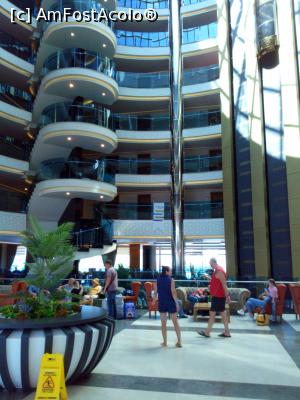 [P15] Holul de la lobby » foto by Yoda
 - 
<span class="allrVoted glyphicon glyphicon-heart hidden" id="av1116268"></span>
<a class="m-l-10 hidden" id="sv1116268" onclick="voting_Foto_DelVot(,1116268,21411)" role="button">șterge vot <span class="glyphicon glyphicon-remove"></span></a>
<a id="v91116268" class=" c-red"  onclick="voting_Foto_SetVot(1116268)" role="button"><span class="glyphicon glyphicon-heart-empty"></span> <b>LIKE</b> = Votează poza</a> <img class="hidden"  id="f1116268W9" src="/imagini/loader.gif" border="0" /><span class="AjErrMes hidden" id="e1116268ErM"></span>