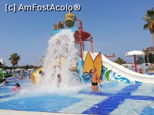 [P05] Mini Aquapark lângă piscina rotunda » foto by edulescu
 - 
<span class="allrVoted glyphicon glyphicon-heart hidden" id="av991878"></span>
<a class="m-l-10 hidden" id="sv991878" onclick="voting_Foto_DelVot(,991878,21411)" role="button">șterge vot <span class="glyphicon glyphicon-remove"></span></a>
<a id="v9991878" class=" c-red"  onclick="voting_Foto_SetVot(991878)" role="button"><span class="glyphicon glyphicon-heart-empty"></span> <b>LIKE</b> = Votează poza</a> <img class="hidden"  id="f991878W9" src="/imagini/loader.gif" border="0" /><span class="AjErrMes hidden" id="e991878ErM"></span>