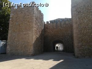 [P40] Lagos -<strong>Castelos dos Governadores, Porta de São Gonçalo</strong> » foto by Mika
 - 
<span class="allrVoted glyphicon glyphicon-heart hidden" id="av1160090"></span>
<a class="m-l-10 hidden" id="sv1160090" onclick="voting_Foto_DelVot(,1160090,21452)" role="button">șterge vot <span class="glyphicon glyphicon-remove"></span></a>
<a id="v91160090" class=" c-red"  onclick="voting_Foto_SetVot(1160090)" role="button"><span class="glyphicon glyphicon-heart-empty"></span> <b>LIKE</b> = Votează poza</a> <img class="hidden"  id="f1160090W9" src="/imagini/loader.gif" border="0" /><span class="AjErrMes hidden" id="e1160090ErM"></span>