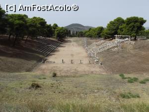 [P11] Stadionul de la Epidaur » foto by irinad
 - 
<span class="allrVoted glyphicon glyphicon-heart hidden" id="av829824"></span>
<a class="m-l-10 hidden" id="sv829824" onclick="voting_Foto_DelVot(,829824,21467)" role="button">șterge vot <span class="glyphicon glyphicon-remove"></span></a>
<a id="v9829824" class=" c-red"  onclick="voting_Foto_SetVot(829824)" role="button"><span class="glyphicon glyphicon-heart-empty"></span> <b>LIKE</b> = Votează poza</a> <img class="hidden"  id="f829824W9" src="/imagini/loader.gif" border="0" /><span class="AjErrMes hidden" id="e829824ErM"></span>