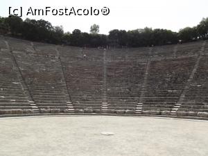 [P03] Într-un moment vânaz îndelung, scena şi punctul său central (altarul) de unde acustica este impecabilă » foto by irinad
 - 
<span class="allrVoted glyphicon glyphicon-heart hidden" id="av829816"></span>
<a class="m-l-10 hidden" id="sv829816" onclick="voting_Foto_DelVot(,829816,21467)" role="button">șterge vot <span class="glyphicon glyphicon-remove"></span></a>
<a id="v9829816" class=" c-red"  onclick="voting_Foto_SetVot(829816)" role="button"><span class="glyphicon glyphicon-heart-empty"></span> <b>LIKE</b> = Votează poza</a> <img class="hidden"  id="f829816W9" src="/imagini/loader.gif" border="0" /><span class="AjErrMes hidden" id="e829816ErM"></span>