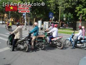 [P08] Un nou block start de motorete.  » foto by glcitizen
 - 
<span class="allrVoted glyphicon glyphicon-heart hidden" id="av833292"></span>
<a class="m-l-10 hidden" id="sv833292" onclick="voting_Foto_DelVot(,833292,21495)" role="button">șterge vot <span class="glyphicon glyphicon-remove"></span></a>
<a id="v9833292" class=" c-red"  onclick="voting_Foto_SetVot(833292)" role="button"><span class="glyphicon glyphicon-heart-empty"></span> <b>LIKE</b> = Votează poza</a> <img class="hidden"  id="f833292W9" src="/imagini/loader.gif" border="0" /><span class="AjErrMes hidden" id="e833292ErM"></span>