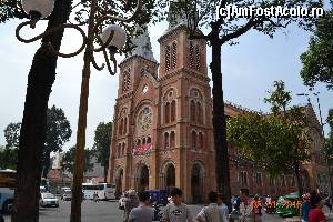 [P33] catedrala vazuta din fata postei » foto by andreea72
 - 
<span class="allrVoted glyphicon glyphicon-heart hidden" id="av593594"></span>
<a class="m-l-10 hidden" id="sv593594" onclick="voting_Foto_DelVot(,593594,21496)" role="button">șterge vot <span class="glyphicon glyphicon-remove"></span></a>
<a id="v9593594" class=" c-red"  onclick="voting_Foto_SetVot(593594)" role="button"><span class="glyphicon glyphicon-heart-empty"></span> <b>LIKE</b> = Votează poza</a> <img class="hidden"  id="f593594W9" src="/imagini/loader.gif" border="0" /><span class="AjErrMes hidden" id="e593594ErM"></span>