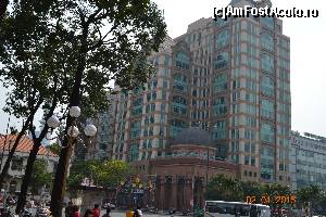 [P35] un stil arhitectural care nu te zgaraie -mi se pare foarte frumos cum a fost construita aceasta cladire incorporand biserica » foto by andreea72
 - 
<span class="allrVoted glyphicon glyphicon-heart hidden" id="av593596"></span>
<a class="m-l-10 hidden" id="sv593596" onclick="voting_Foto_DelVot(,593596,21496)" role="button">șterge vot <span class="glyphicon glyphicon-remove"></span></a>
<a id="v9593596" class=" c-red"  onclick="voting_Foto_SetVot(593596)" role="button"><span class="glyphicon glyphicon-heart-empty"></span> <b>LIKE</b> = Votează poza</a> <img class="hidden"  id="f593596W9" src="/imagini/loader.gif" border="0" /><span class="AjErrMes hidden" id="e593596ErM"></span>