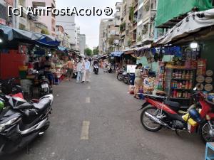 [P23] Stradă comercială » foto by Marius 72
 - 
<span class="allrVoted glyphicon glyphicon-heart hidden" id="av1345043"></span>
<a class="m-l-10 hidden" id="sv1345043" onclick="voting_Foto_DelVot(,1345043,21496)" role="button">șterge vot <span class="glyphicon glyphicon-remove"></span></a>
<a id="v91345043" class=" c-red"  onclick="voting_Foto_SetVot(1345043)" role="button"><span class="glyphicon glyphicon-heart-empty"></span> <b>LIKE</b> = Votează poza</a> <img class="hidden"  id="f1345043W9" src="/imagini/loader.gif" border="0" /><span class="AjErrMes hidden" id="e1345043ErM"></span>