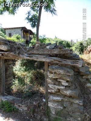 [P22] A fost odată o casă...  » foto by Alina53
 - 
<span class="allrVoted glyphicon glyphicon-heart hidden" id="av833369"></span>
<a class="m-l-10 hidden" id="sv833369" onclick="voting_Foto_DelVot(,833369,21533)" role="button">șterge vot <span class="glyphicon glyphicon-remove"></span></a>
<a id="v9833369" class=" c-red"  onclick="voting_Foto_SetVot(833369)" role="button"><span class="glyphicon glyphicon-heart-empty"></span> <b>LIKE</b> = Votează poza</a> <img class="hidden"  id="f833369W9" src="/imagini/loader.gif" border="0" /><span class="AjErrMes hidden" id="e833369ErM"></span>