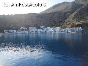 [P56] Micuțul sat, Loutro.  » foto by maryka
 - 
<span class="allrVoted glyphicon glyphicon-heart hidden" id="av749777"></span>
<a class="m-l-10 hidden" id="sv749777" onclick="voting_Foto_DelVot(,749777,21551)" role="button">șterge vot <span class="glyphicon glyphicon-remove"></span></a>
<a id="v9749777" class=" c-red"  onclick="voting_Foto_SetVot(749777)" role="button"><span class="glyphicon glyphicon-heart-empty"></span> <b>LIKE</b> = Votează poza</a> <img class="hidden"  id="f749777W9" src="/imagini/loader.gif" border="0" /><span class="AjErrMes hidden" id="e749777ErM"></span>