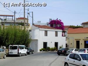 [P39] Satul Argyroupoli » foto by Carmen Ion
 - 
<span class="allrVoted glyphicon glyphicon-heart hidden" id="av1208013"></span>
<a class="m-l-10 hidden" id="sv1208013" onclick="voting_Foto_DelVot(,1208013,21565)" role="button">șterge vot <span class="glyphicon glyphicon-remove"></span></a>
<a id="v91208013" class=" c-red"  onclick="voting_Foto_SetVot(1208013)" role="button"><span class="glyphicon glyphicon-heart-empty"></span> <b>LIKE</b> = Votează poza</a> <img class="hidden"  id="f1208013W9" src="/imagini/loader.gif" border="0" /><span class="AjErrMes hidden" id="e1208013ErM"></span>