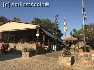 [P62] Terasa de la Melidoni » foto by krisstinna
 - 
<span class="allrVoted glyphicon glyphicon-heart hidden" id="av893861"></span>
<a class="m-l-10 hidden" id="sv893861" onclick="voting_Foto_DelVot(,893861,21565)" role="button">șterge vot <span class="glyphicon glyphicon-remove"></span></a>
<a id="v9893861" class=" c-red"  onclick="voting_Foto_SetVot(893861)" role="button"><span class="glyphicon glyphicon-heart-empty"></span> <b>LIKE</b> = Votează poza</a> <img class="hidden"  id="f893861W9" src="/imagini/loader.gif" border="0" /><span class="AjErrMes hidden" id="e893861ErM"></span>