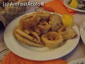[P19] Kalamari delicioşi » foto by irinad
 - 
<span class="allrVoted glyphicon glyphicon-heart hidden" id="av834477"></span>
<a class="m-l-10 hidden" id="sv834477" onclick="voting_Foto_DelVot(,834477,21567)" role="button">șterge vot <span class="glyphicon glyphicon-remove"></span></a>
<a id="v9834477" class=" c-red"  onclick="voting_Foto_SetVot(834477)" role="button"><span class="glyphicon glyphicon-heart-empty"></span> <b>LIKE</b> = Votează poza</a> <img class="hidden"  id="f834477W9" src="/imagini/loader.gif" border="0" /><span class="AjErrMes hidden" id="e834477ErM"></span>