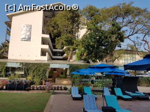 [P07] hotelul Novotel văzut de la piscină » foto by robert
 - 
<span class="allrVoted glyphicon glyphicon-heart hidden" id="av834805"></span>
<a class="m-l-10 hidden" id="sv834805" onclick="voting_Foto_DelVot(,834805,21571)" role="button">șterge vot <span class="glyphicon glyphicon-remove"></span></a>
<a id="v9834805" class=" c-red"  onclick="voting_Foto_SetVot(834805)" role="button"><span class="glyphicon glyphicon-heart-empty"></span> <b>LIKE</b> = Votează poza</a> <img class="hidden"  id="f834805W9" src="/imagini/loader.gif" border="0" /><span class="AjErrMes hidden" id="e834805ErM"></span>