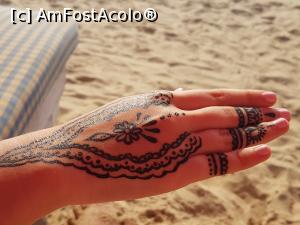 [P20] puteam scăpa fără henna?  » foto by robert
 - 
<span class="allrVoted glyphicon glyphicon-heart hidden" id="av835606"></span>
<a class="m-l-10 hidden" id="sv835606" onclick="voting_Foto_DelVot(,835606,21572)" role="button">șterge vot <span class="glyphicon glyphicon-remove"></span></a>
<a id="v9835606" class=" c-red"  onclick="voting_Foto_SetVot(835606)" role="button"><span class="glyphicon glyphicon-heart-empty"></span> <b>LIKE</b> = Votează poza</a> <img class="hidden"  id="f835606W9" src="/imagini/loader.gif" border="0" /><span class="AjErrMes hidden" id="e835606ErM"></span>