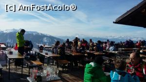 [P12] apres-ski Planai » foto by raducondurache
 - 
<span class="allrVoted glyphicon glyphicon-heart hidden" id="av835191"></span>
<a class="m-l-10 hidden" id="sv835191" onclick="voting_Foto_DelVot(,835191,21574)" role="button">șterge vot <span class="glyphicon glyphicon-remove"></span></a>
<a id="v9835191" class=" c-red"  onclick="voting_Foto_SetVot(835191)" role="button"><span class="glyphicon glyphicon-heart-empty"></span> <b>LIKE</b> = Votează poza</a> <img class="hidden"  id="f835191W9" src="/imagini/loader.gif" border="0" /><span class="AjErrMes hidden" id="e835191ErM"></span>