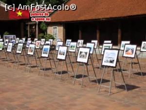 [P13] Stampele vietnameze, la mare preț pentru turiști.  » foto by glcitizen
 - 
<span class="allrVoted glyphicon glyphicon-heart hidden" id="av836780"></span>
<a class="m-l-10 hidden" id="sv836780" onclick="voting_Foto_DelVot(,836780,21608)" role="button">șterge vot <span class="glyphicon glyphicon-remove"></span></a>
<a id="v9836780" class=" c-red"  onclick="voting_Foto_SetVot(836780)" role="button"><span class="glyphicon glyphicon-heart-empty"></span> <b>LIKE</b> = Votează poza</a> <img class="hidden"  id="f836780W9" src="/imagini/loader.gif" border="0" /><span class="AjErrMes hidden" id="e836780ErM"></span>