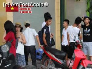 [P03] Un mic popas înainte de a intra la Musoleu.  » foto by glcitizen
 - 
<span class="allrVoted glyphicon glyphicon-heart hidden" id="av836770"></span>
<a class="m-l-10 hidden" id="sv836770" onclick="voting_Foto_DelVot(,836770,21608)" role="button">șterge vot <span class="glyphicon glyphicon-remove"></span></a>
<a id="v9836770" class=" c-red"  onclick="voting_Foto_SetVot(836770)" role="button"><span class="glyphicon glyphicon-heart-empty"></span> <b>LIKE</b> = Votează poza</a> <img class="hidden"  id="f836770W9" src="/imagini/loader.gif" border="0" /><span class="AjErrMes hidden" id="e836770ErM"></span>